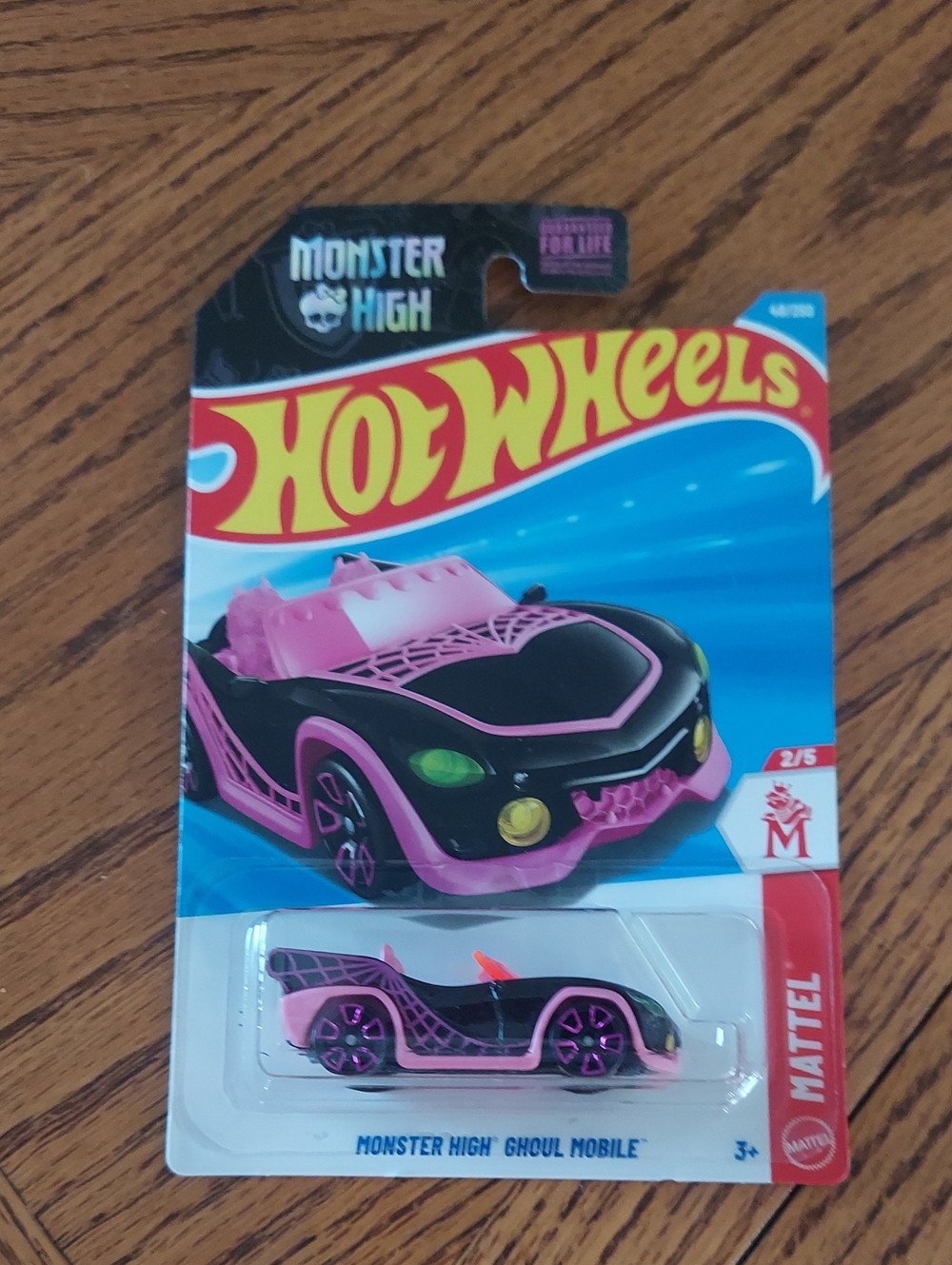 Hot Wheels Monster High Ghoul Mobile - New!